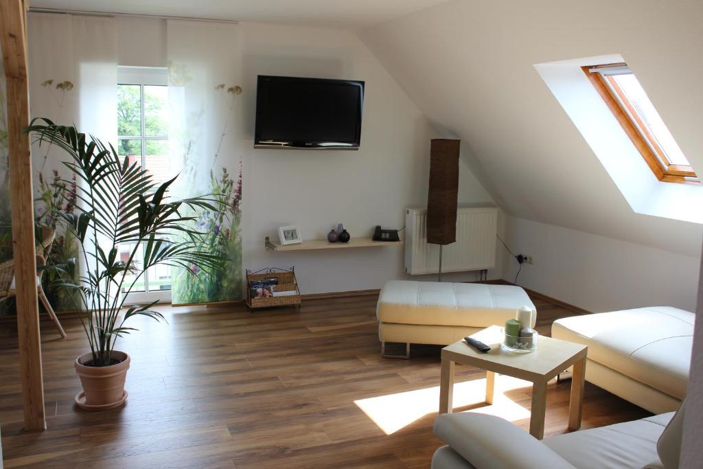 Lindenhof Hotell Thiendorf Rum bild
