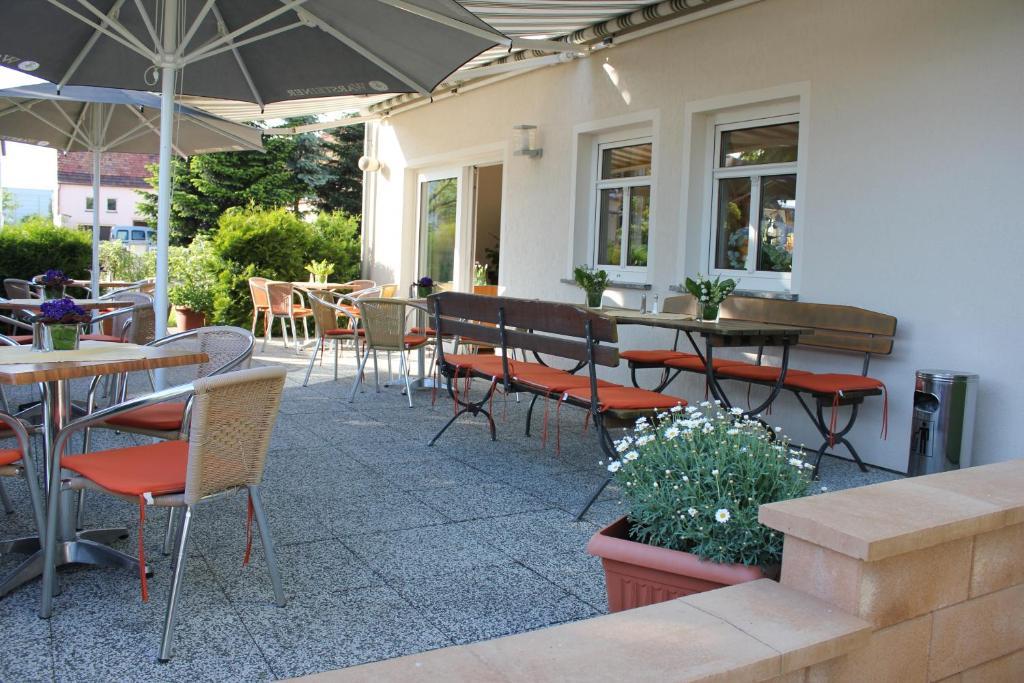 Lindenhof Hotell Thiendorf Exteriör bild